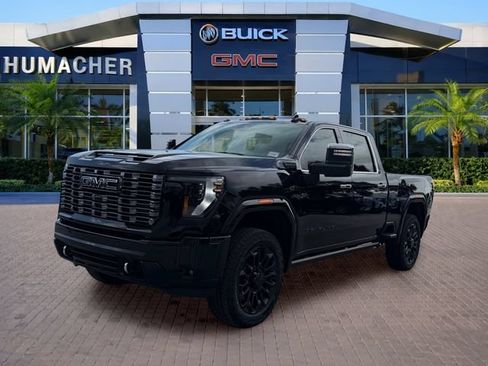New 2026 GMC Sierra 2500 Denali Ultimate w/ LPO, Black Badging Package AWD/4WD image 3