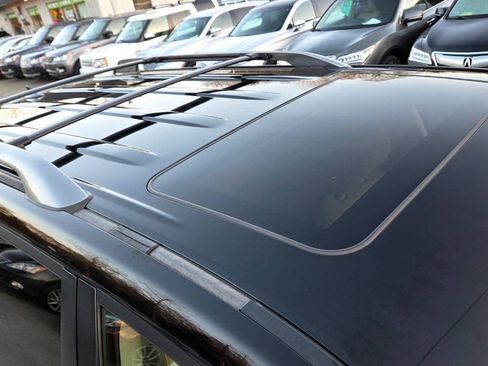 Used 2011 Lexus LX 570 4WD image 23