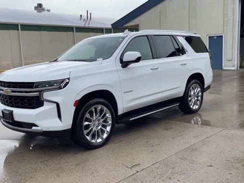 Used 2023 Chevrolet Tahoe LS AWD/4WD image 4