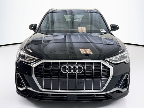 New 2025 Audi Q3 2.0T Premium image 2