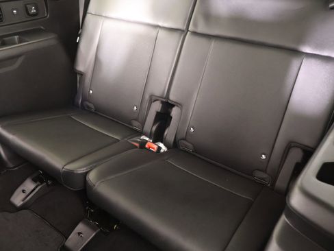 Certified 2025 Hyundai Santa Fe Limited image 13