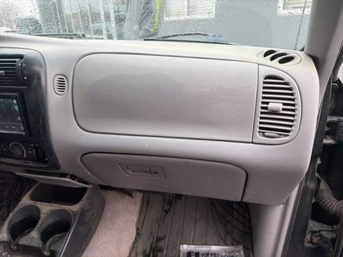 Used 1995 Ford Ranger XLT image 23