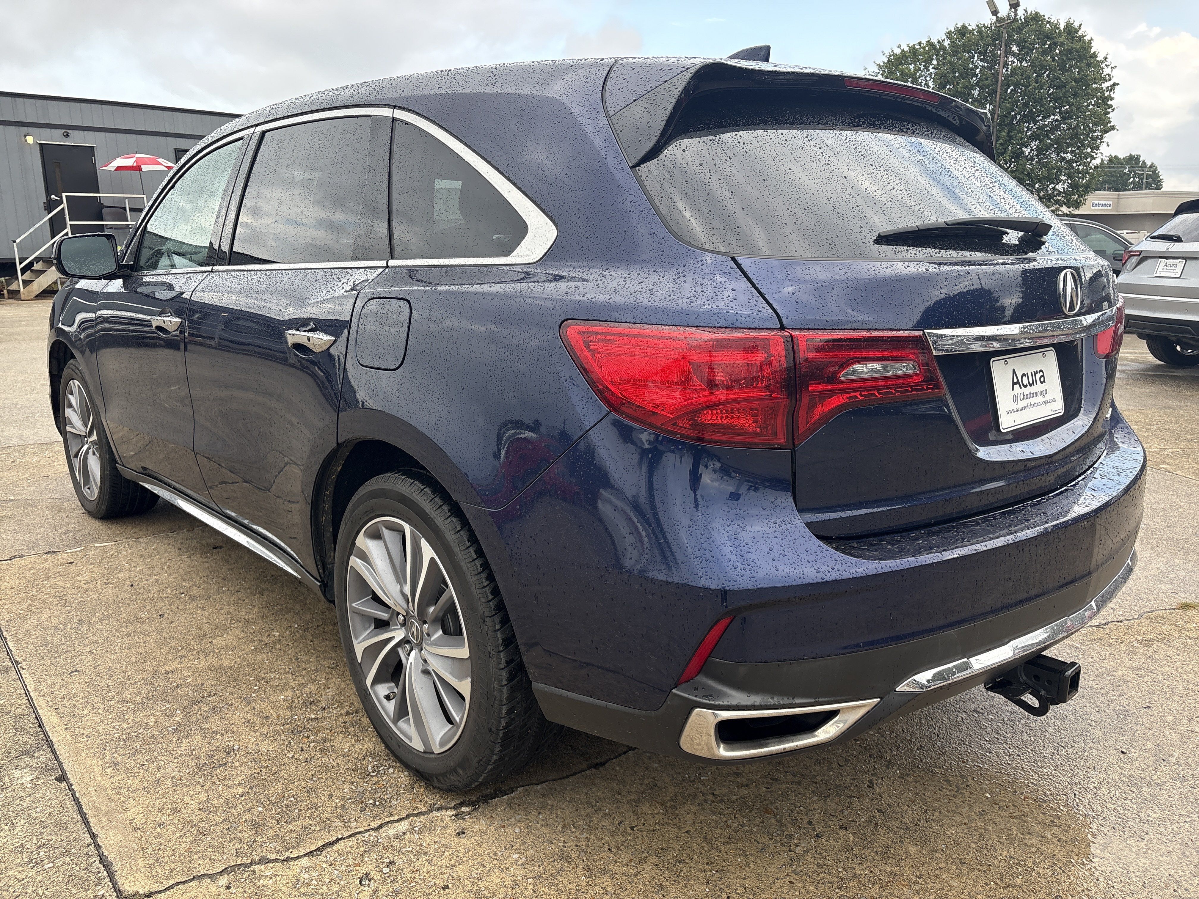 Certified 2018 Acura MDX w/ Technology Package AWD/4WD image 3