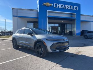 New 2025 Chevrolet Equinox EV RS video 1