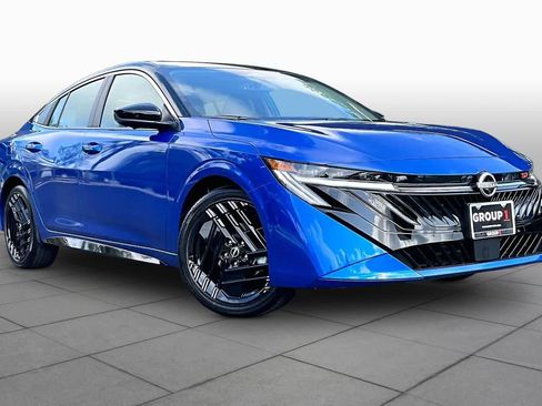 New 2026 Nissan Sentra SR FWD image 2