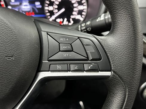 Used 2023 Nissan Altima 2.5 SV image 17