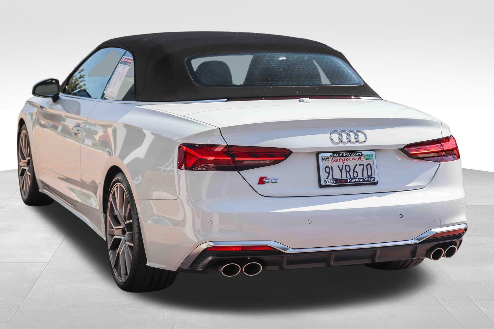 Used 2023 Audi S5 Premium Plus w/ Premium Plus Package AWD/4WD image 4