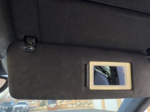 Used 2018 Porsche Cayenne Turbo image 37