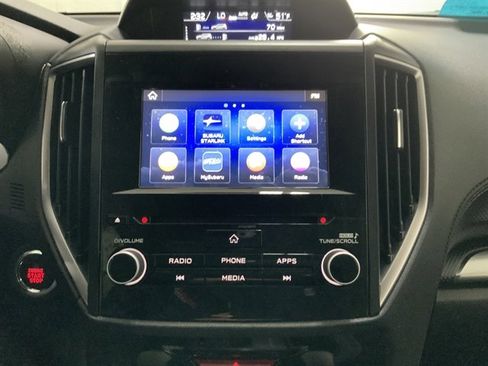 Used 2023 Subaru Forester Premium image 27