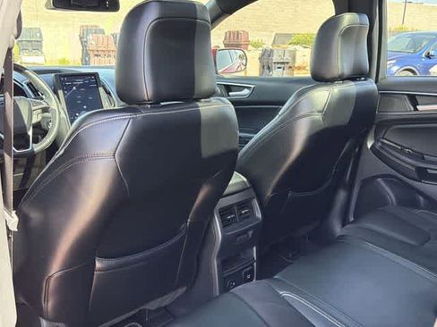 Used 2022 Ford Edge ST w/ Equipment Group 401A AWD/4WD image 15