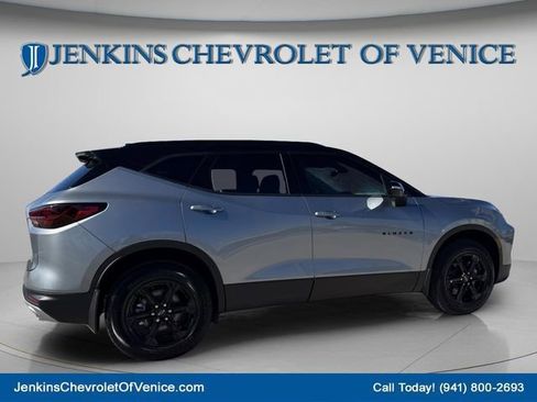 New 2026 Chevrolet Blazer LT w/ Sound & Technology Package FWD image 4