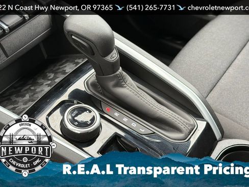 Used 2025 Chevrolet Colorado Trail Boss AWD/4WD image 21