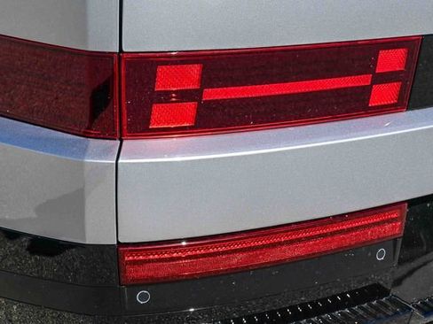 New 2026 Hyundai Santa Fe Calligraphy AWD/4WD image 9