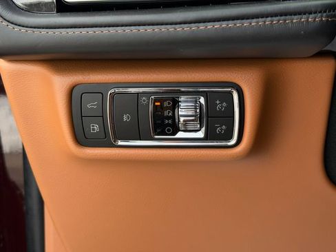 Used 2023 Lincoln Aviator Black Label Grand Touring image 53