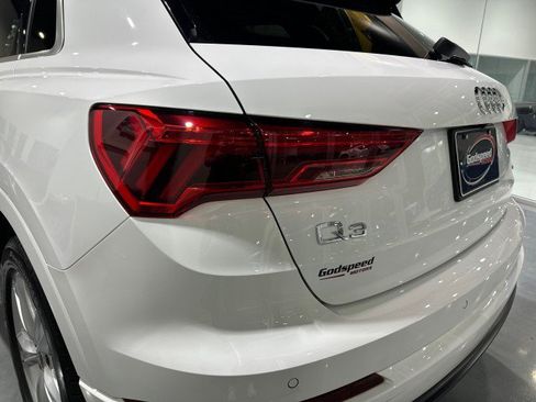 Used 2022 Audi Q3 2.0T Premium AWD/4WD image 36