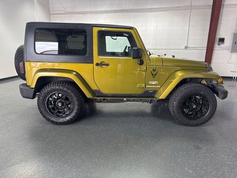Used 2007 Jeep Wrangler Sahara w/ PWR Convenience Group image 3