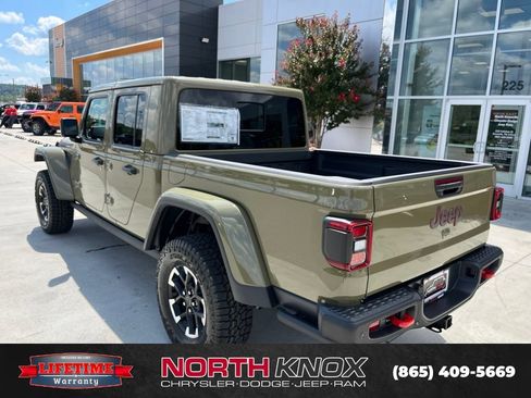 New 2026 Jeep Gladiator Rubicon AWD/4WD image 17