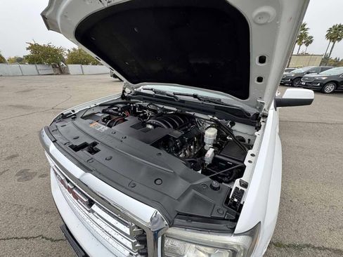 Used 2018 GMC Sierra 1500 SLE w/ SLE Value Package image 42
