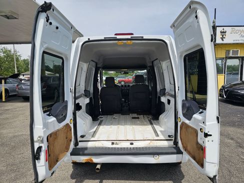 Used 2010 Ford Transit Connect XLT FWD image 18