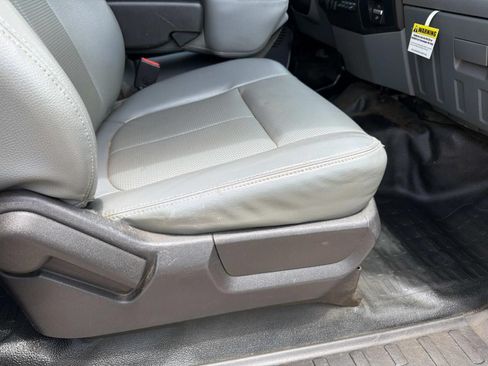 Used 2016 Ford F550 4x4 SuperCab Super Duty image 15
