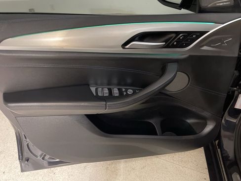 Used 2020 BMW X4 M40i w/ Premium Package image 19