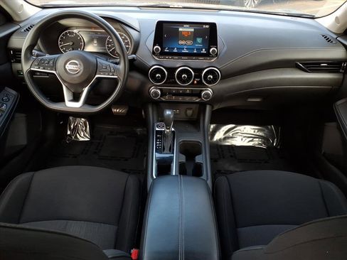 Used 2023 Nissan Sentra SV image 16