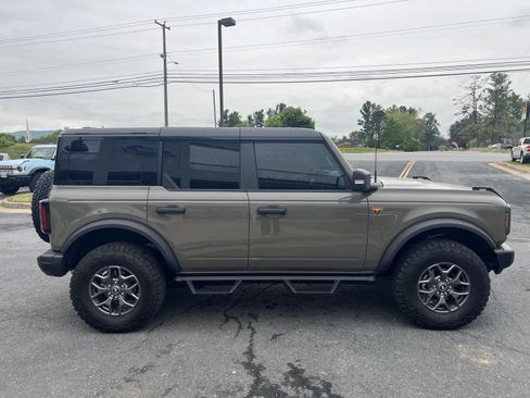 Used 2025 Ford Bronco Badlands AWD/4WD image 6