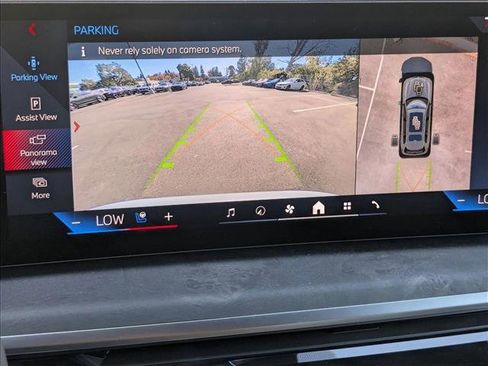 New 2026 BMW X7 M60i image 13