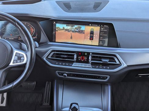 Used 2021 BMW X5 sDrive40i w/ M Sport Package image 17