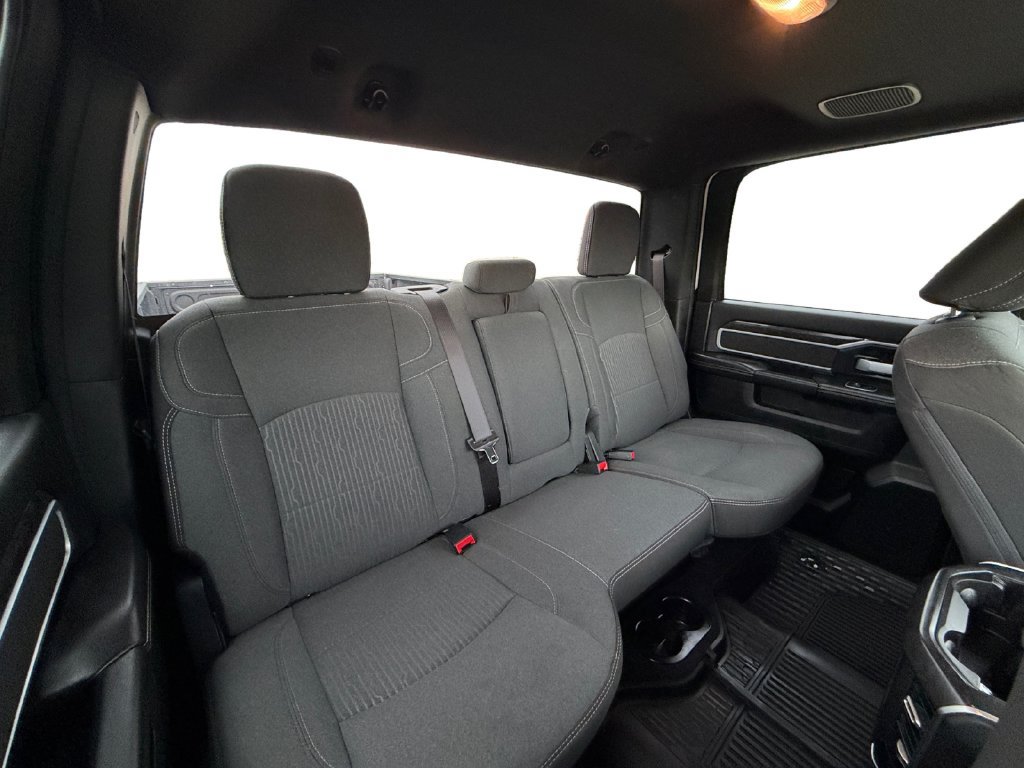 Used 2024 RAM 3500 Big Horn w/ Night Edition AWD/4WD image 30