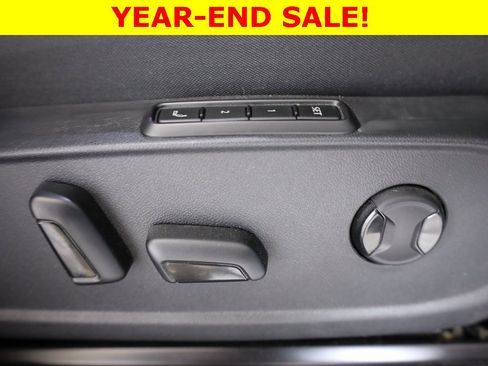 Used 2021 Volkswagen ID.4 Pro S image 45