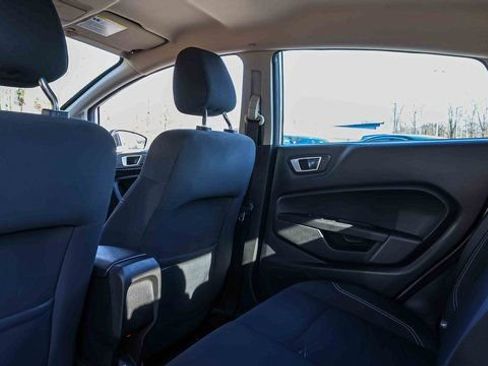 Used 2016 Ford Fiesta SE image 21