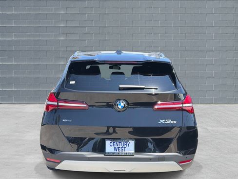 Used 2025 BMW X3 xDrive30i w/ Premium Package AWD/4WD image 5