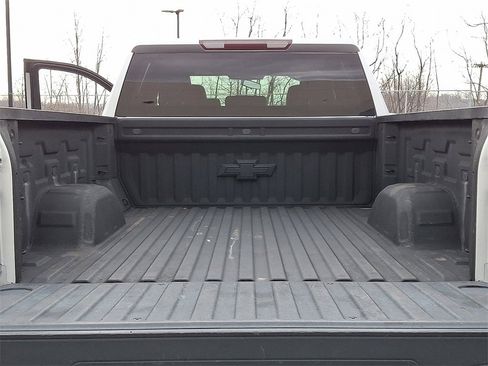 Used 2020 Chevrolet Silverado 1500 Custom w/ Custom Value Package image 27