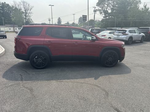 Certified 2023 GMC Acadia SLE w/ Driver Convenience Package AWD/4WD image 15