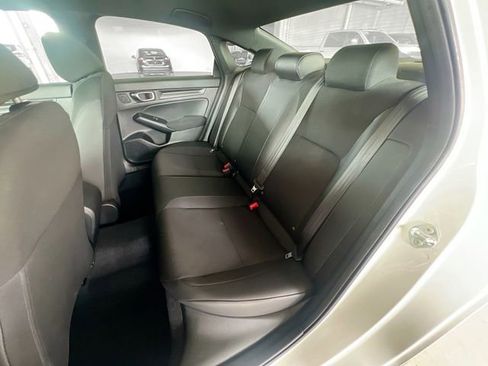 Used 2024 Honda Civic Sport image 27