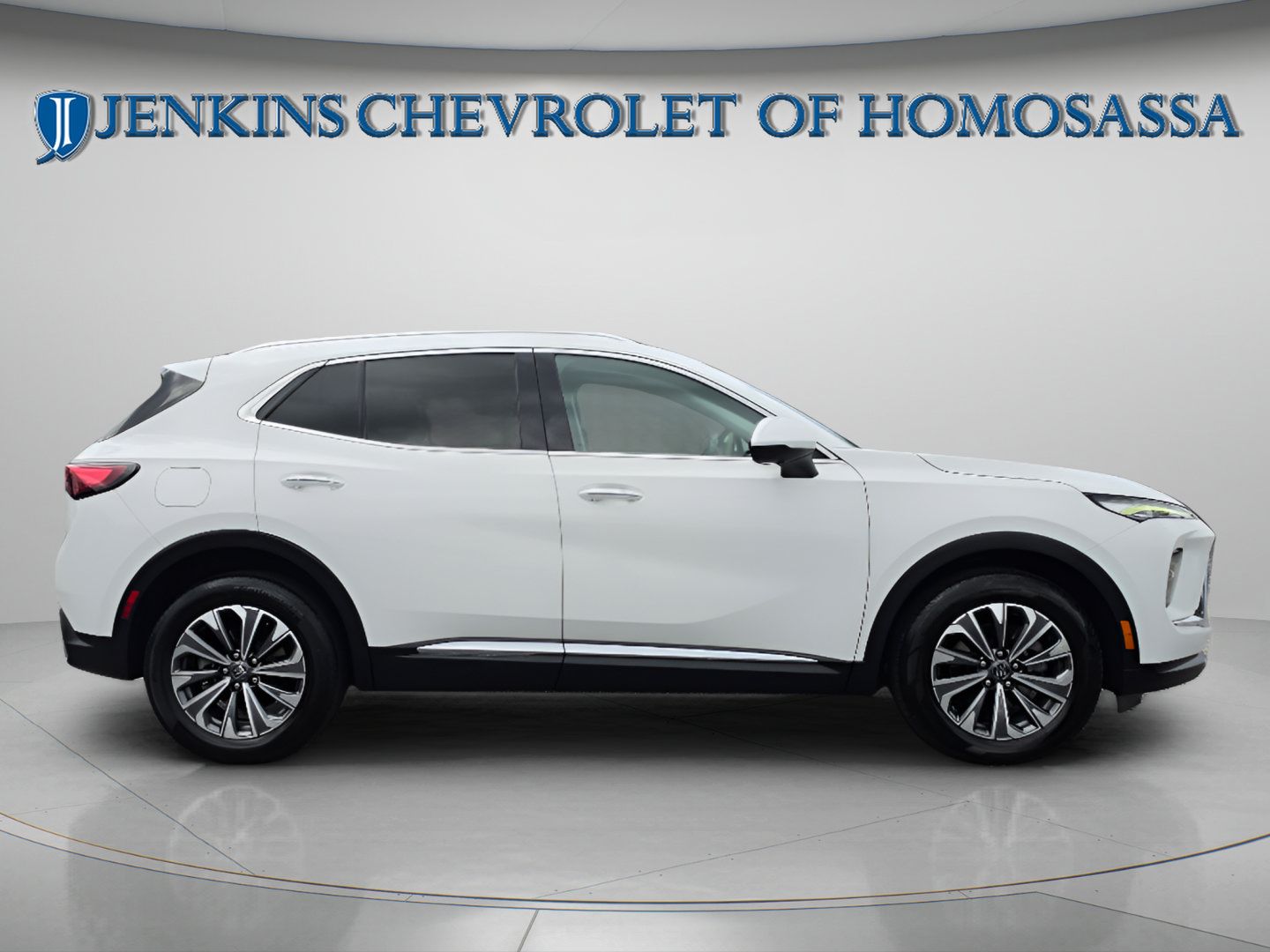 Used 2024 Buick Envision Preferred AWD/4WD image 3