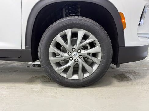 New 2026 Buick Enclave Preferred w/ LPO, All-Weather Package image 33