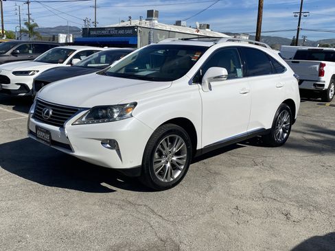 Used 2014 Lexus RX 350 FWD w/ Navigation Package image 2