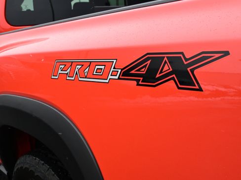 Certified 2025 Nissan Frontier PRO-4X w/ Interior Protection Package image 10