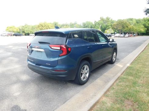 Certified 2024 GMC Terrain SLE AWD/4WD image 10