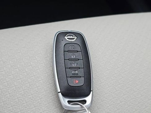 New 2026 Nissan Rogue SV image 28