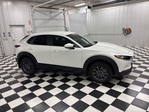 Used 2022 MAZDA CX-30 AWD 2.5 S image 3