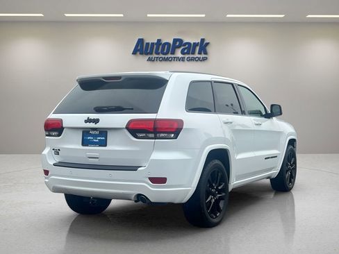 Used 2019 Jeep Grand Cherokee Altitude image 7