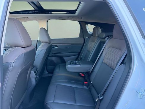 New 2026 Nissan Murano Platinum w/ Cargo Package AWD/4WD image 12