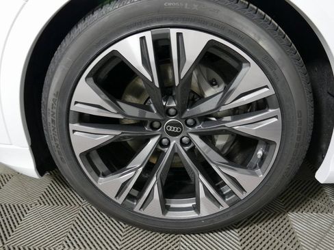 New 2026 Audi Q8 Premium Plus AWD/4WD image 10