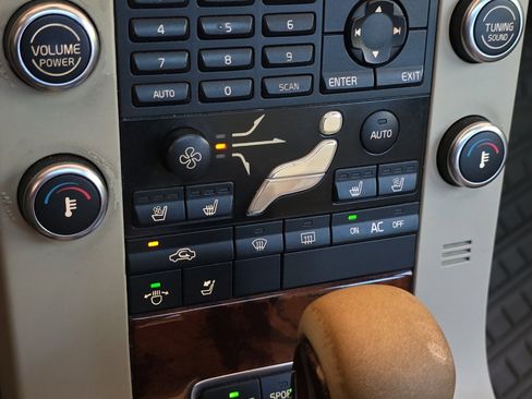 Used 2007 Volvo S80 3.2 image 20