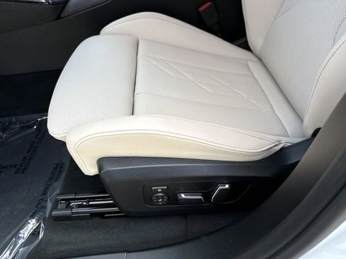 New 2026 BMW X3 xDrive30 w/ M Sport Package AWD/4WD image 20