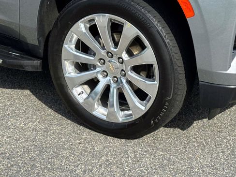 Used 2023 Chevrolet Tahoe Premier AWD/4WD image 7