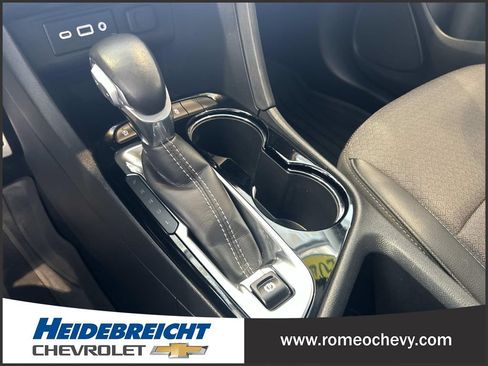 Used 2023 Buick Encore GX Select w/ Sport Touring Package FWD image 23
